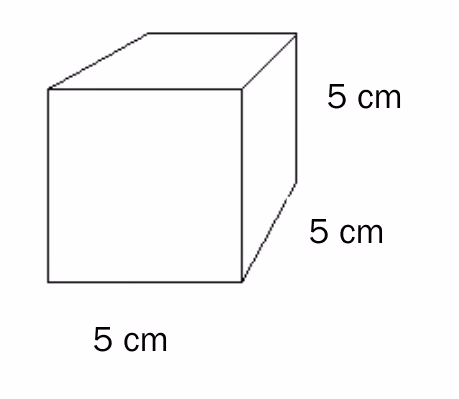 Terning (kube) der alle de tre sidekantene er merket med 5 cm