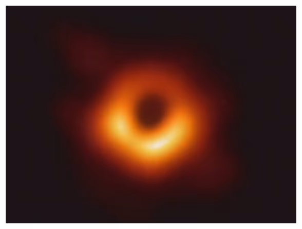 Lysende plasmaring rundt det sorte hullet i M87
